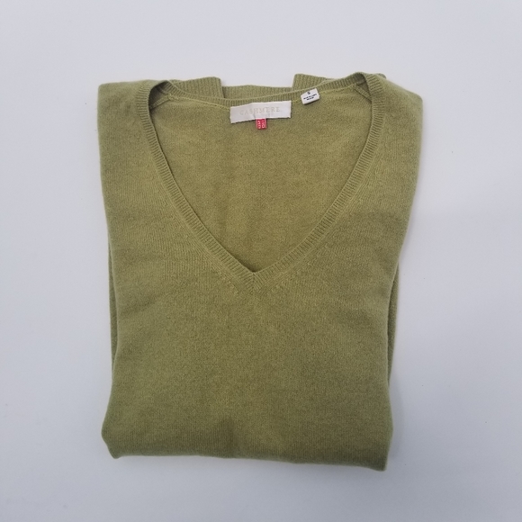 Cashmere Sweater - Chartreuse Pea Green V Neck - S - Picture 3 of 8